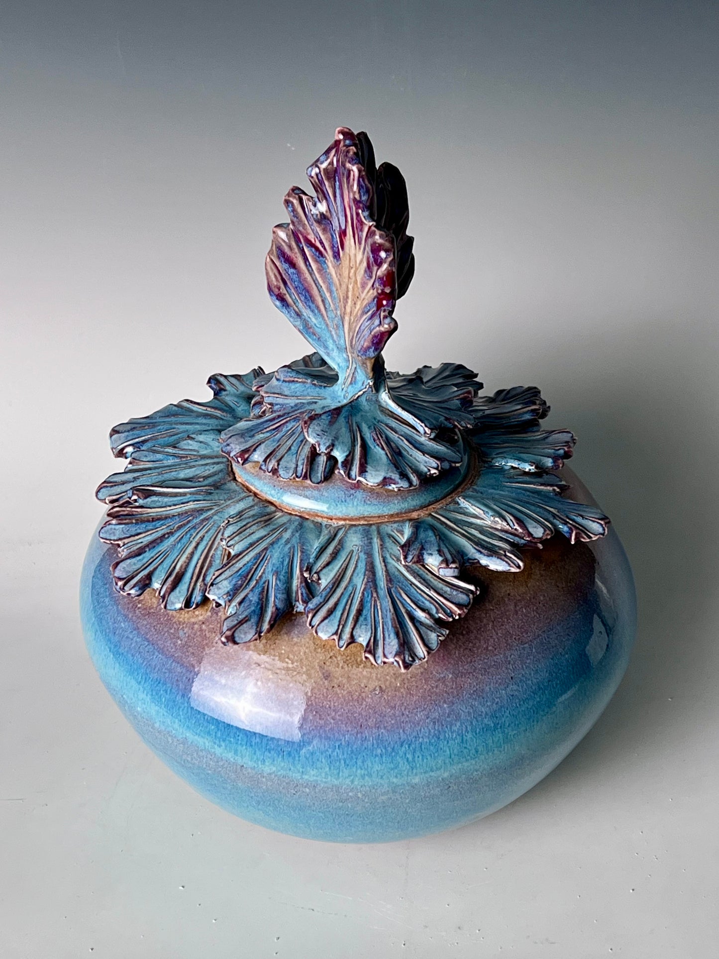 Leaf Top Moon Jar