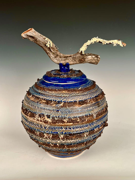 Brown n’ Blue Urn: Glazed, textured & stained high fired porcelain w/ Black Mountain slip & manzanita handle